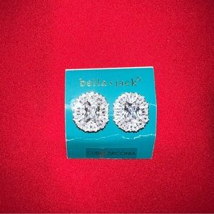 XL Elegant Cubic Zirconia NEW